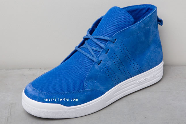 desertboot_satelliteblue_runningwhite_threequart-1.jpg