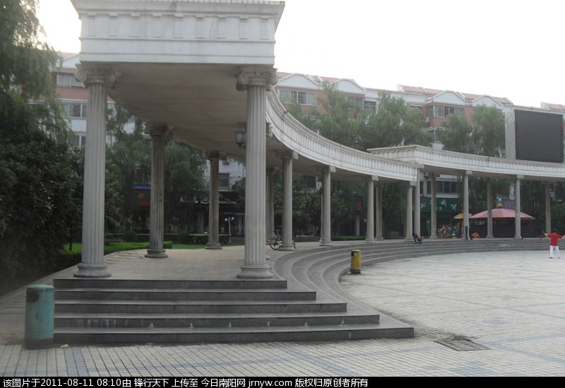 080921n5677lvyaqz6mnl7.jpg