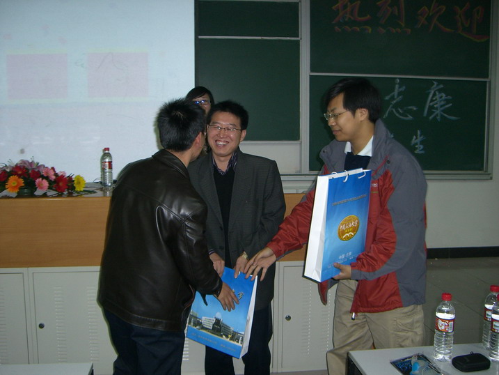 纪念品_resize.JPG