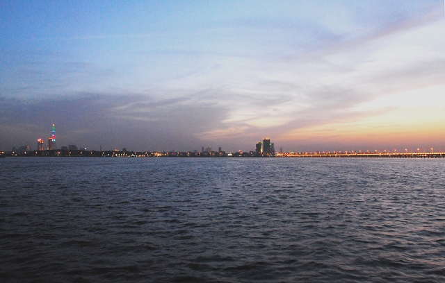 1f01355q4d0.jpg