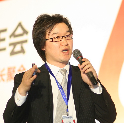 胡延平.jpg