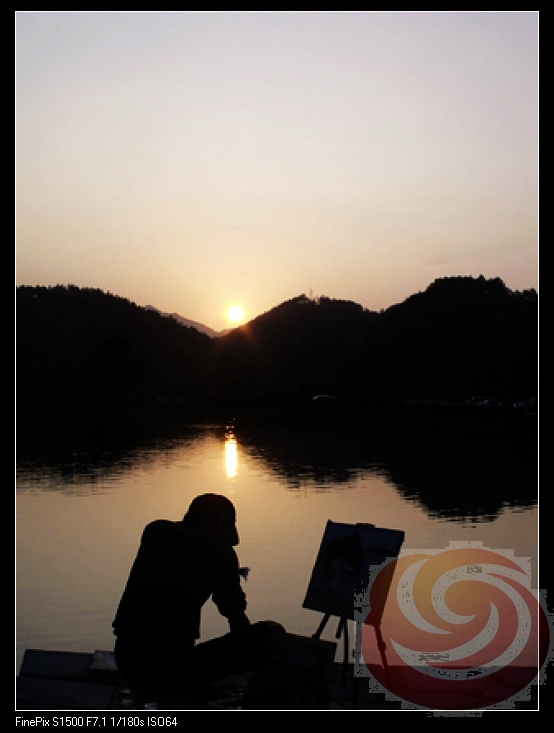 45 王丽君 机械工程系 一笔夕阳.jpg